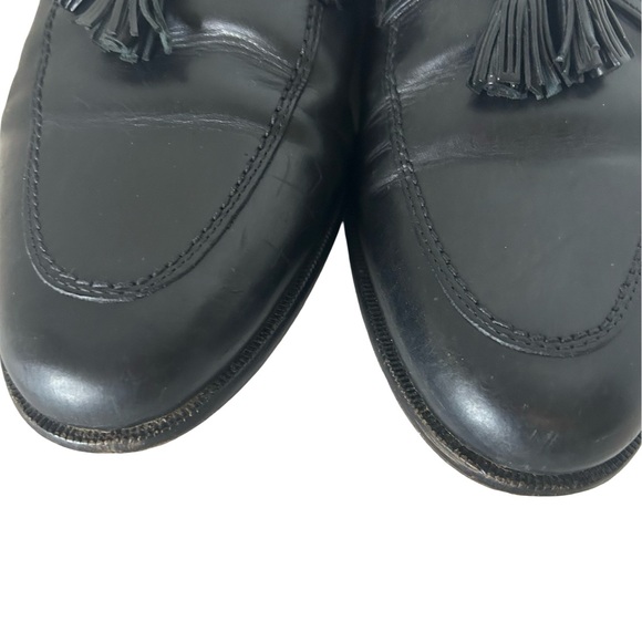 Johnson & Murphy size 12. Black Tassel Loafers - Picture 3 of 8